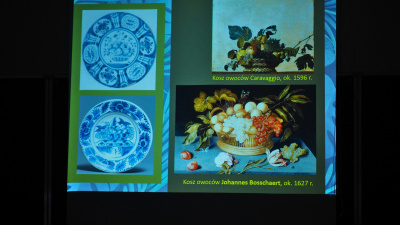 Comparison - baskets of fruit found on pottery and their likely inspiration.