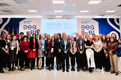 Zdjęcie grupowe społeczność SEA-EU