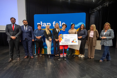 Członkowie zespołu (Po)Mocna Dłoń - szkolenia z pierwszej pomocy medycznej i emocjonalnej dla uczniów i studentów trójmiejskich palcówek edukacyjnych i społeczności lokalnych