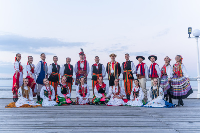 Zdjęcie do aukcji 50. Sesja zdjęciowa w strojach ZPiT „Jantar”