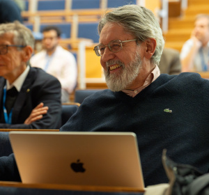 prof Philippe Grangier i prof. Marek Żukowski na widowni