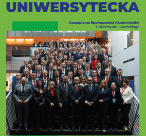 okładka napis Gazeta uniwersytecka 05, zdjęcie grupy ludzi na schodach w BUG