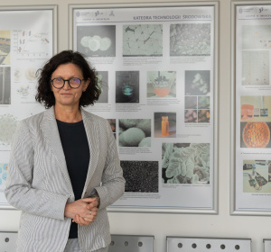 prof. Adriana Zaleska-Medynska