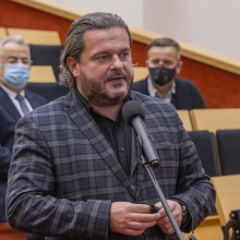 Debata FarU