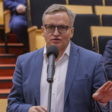 Debata FarU