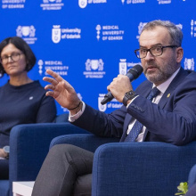 Debata FarU