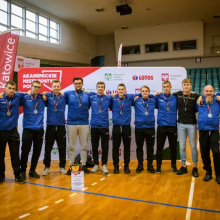Srebrni piłkarze ręczni AZS UG