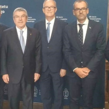 Od lewej: dr Thomas Bach, prof. Jerzy Gwizdała, prof. Piotr Stepnowski, fot. Archiwum UG