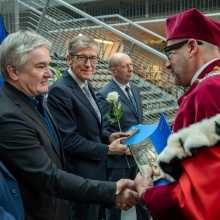 Nadanie tytułu doktora honoris causa Uniwersytetu Gdańskiego prof. dr. hab. Piotrowi Hofmańskiemu