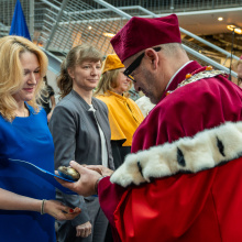 Nadanie tytułu doktora honoris causa Uniwersytetu Gdańskiego prof. dr. hab. Piotrowi Hofmańskiemu