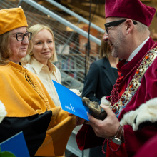 Nadanie tytułu doktora honoris causa Uniwersytetu Gdańskiego prof. dr. hab. Piotrowi Hofmańskiemu