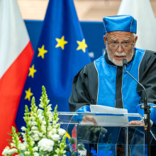 Nadanie tytułu doktora honoris causa Uniwersytetu Gdańskiego prof. dr. hab. Piotrowi Hofmańskiemu