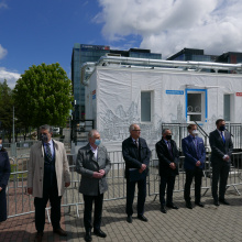 Pierwsze w Polsce mobilne centrum testowe Covid-19 w formule walk-thru przy UG
