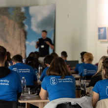 POLCA 2.0, studenci w sali podczas zajęć
