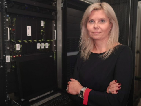 Na zdjęciu prof. UG, Aneta Oniszczuk-Jastrząbek