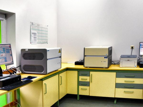 Na zdjęciu Light Cycler 480 II