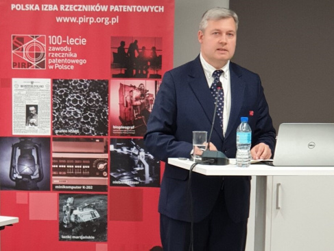 dr Krzysztof Czub