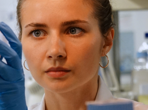 dr Paulina Nastały