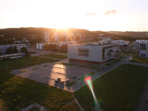 kampus UG