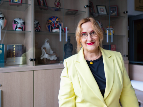 Prof. Aneta Lewińska