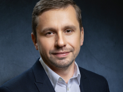 dr Rafał Raczyński