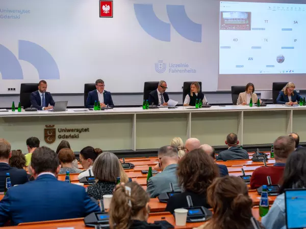 Senat 8.05.2025