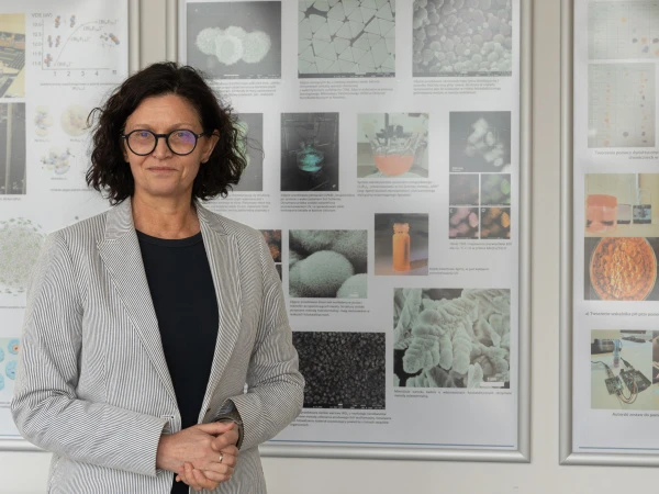 prof. Adriana Zaleska-Medynska