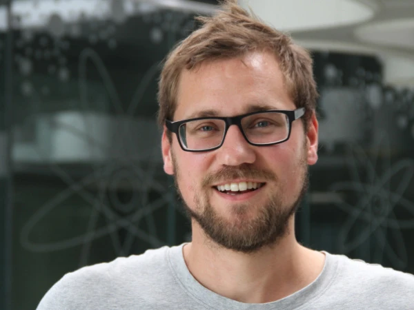 Dr Felix Huber 
