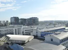 fot.