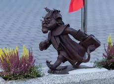 Hewelion na UG