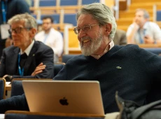 prof Philippe Grangier i prof. Marek Żukowski na widowni