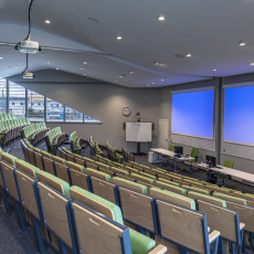 Aula widok na tablicę