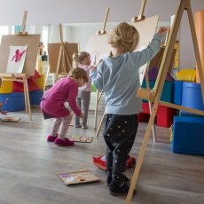 Na zdjęciu przedszkolaki z Przedszkola Uniwersytetu Gdańskiego podczas zajęć z rysunku